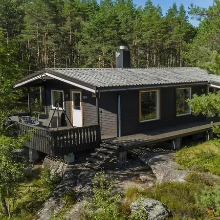 Hytta * Tonstad