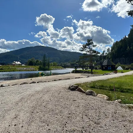 Hytta * Tonstad