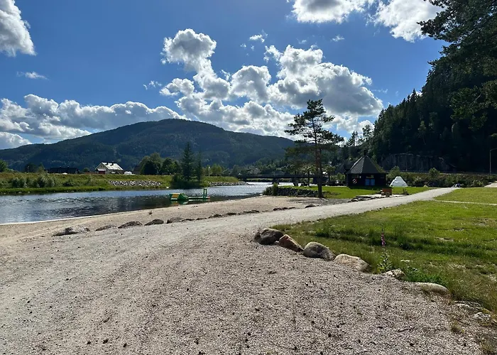Hytta * Tonstad